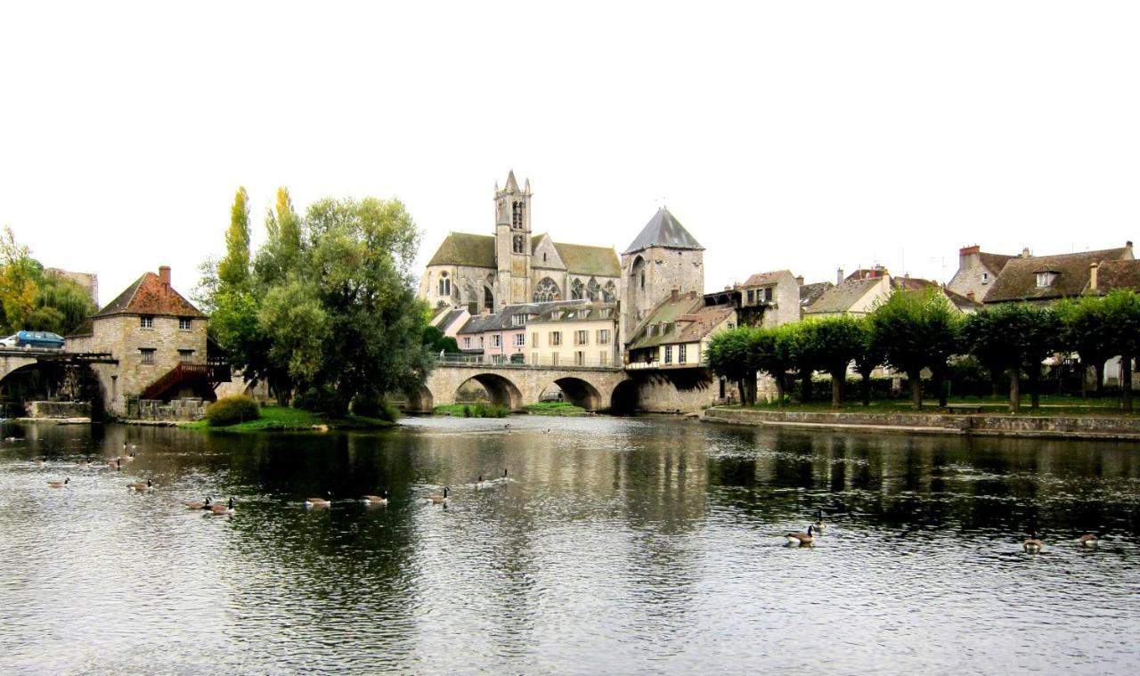 Atelier D'Art - Vue Panoramique Apartamento Moret-sur-Loing Exterior foto